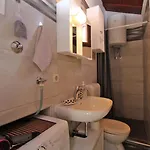 Apartman Luka 2192 Póla